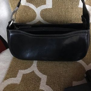 Black hand bag